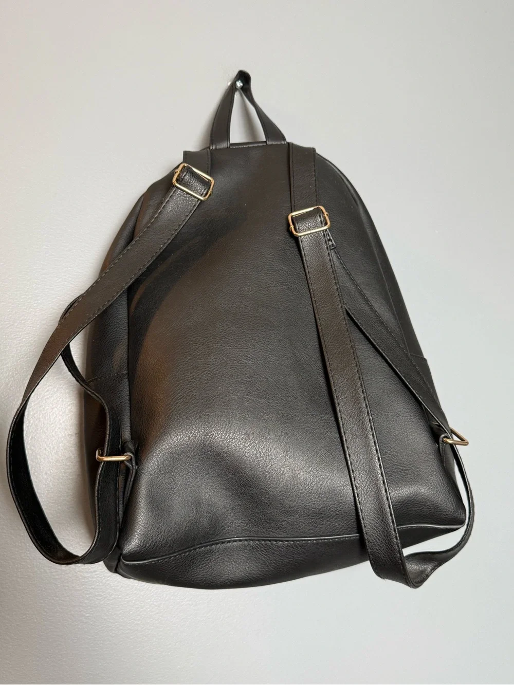 Harry Potter Golden Snitch Faux Leather Backpack / Rucksack – VGUC